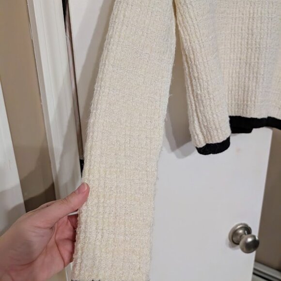 Mango MNG Pocket Tweed Cardigan Sweater Large Off White Black Cotton Blend EUC - Picture 13 of 15